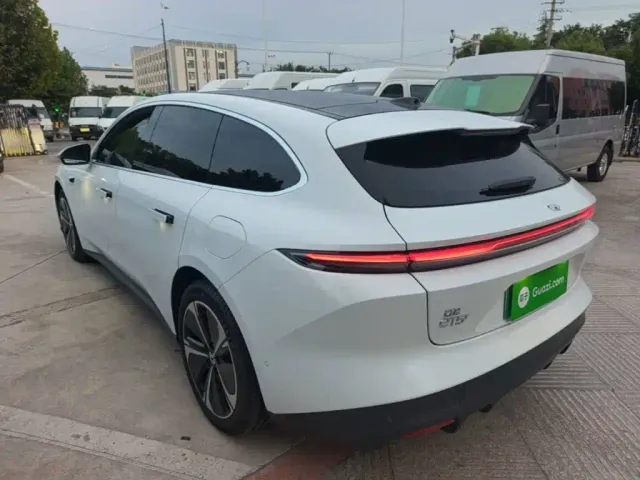 Nio ET5 Touring — Фото автомобиля 22