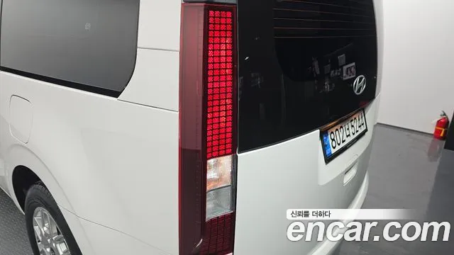 Hyundai Staria Staria Карго 5 мест — Фото автомобиля 22