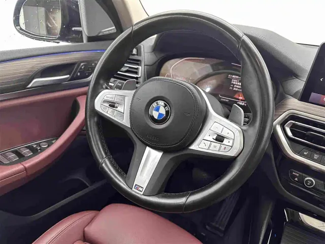 BMW X3 — Фото автомобиля 10