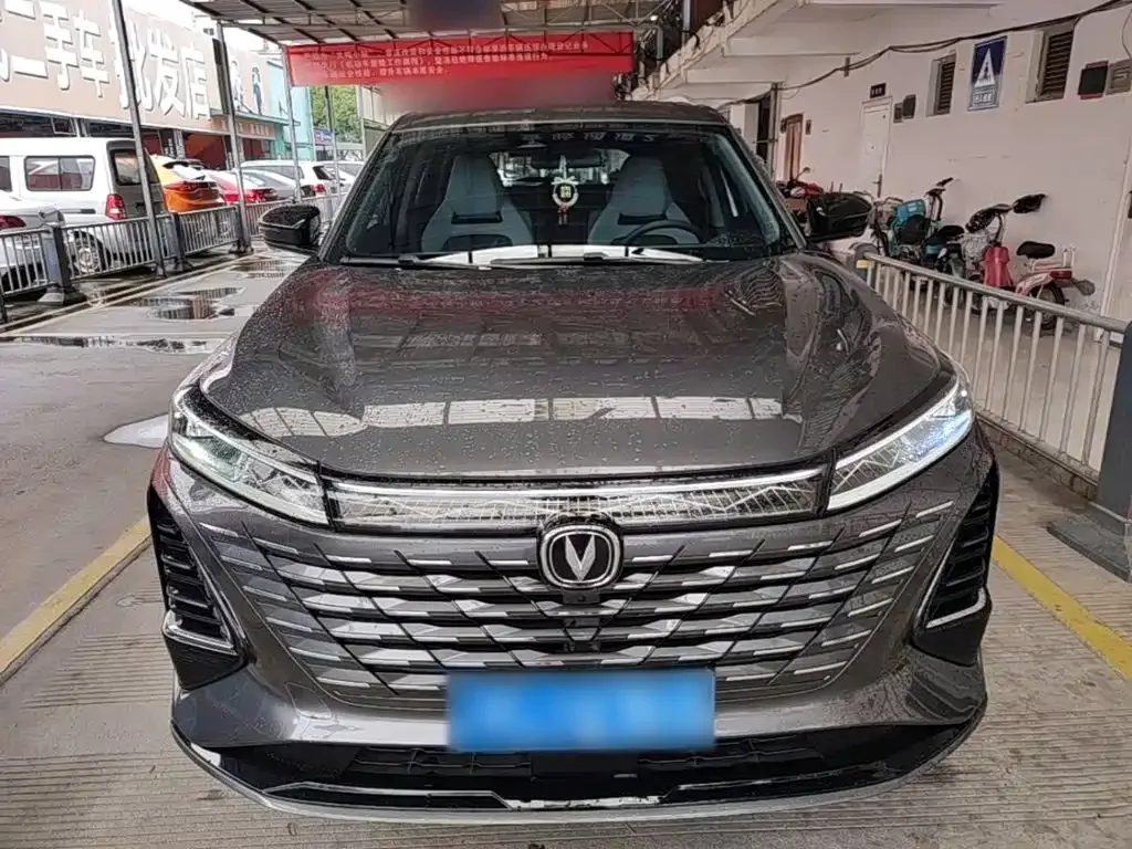 Changan Changan CS75 PLUS 2025 3rd Generation Champion Edition 1.5T Power Voyage — Фото автомобиля 2
