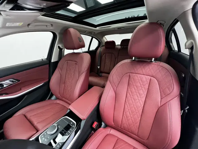BMW 3 Series — Фото автомобиля 10