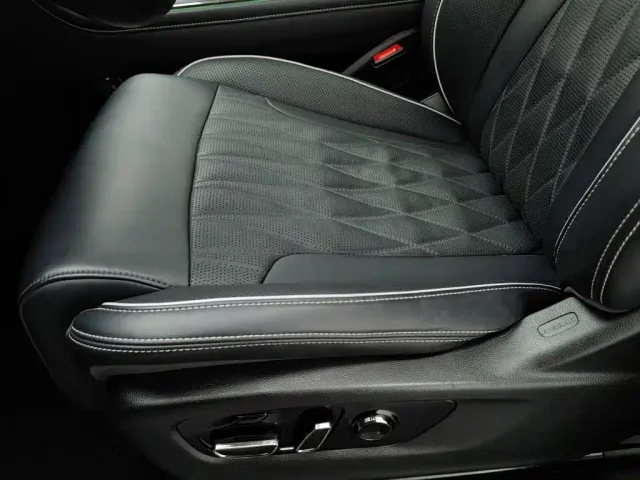 GAC Trumpchi GS8 — Фото автомобиля 20