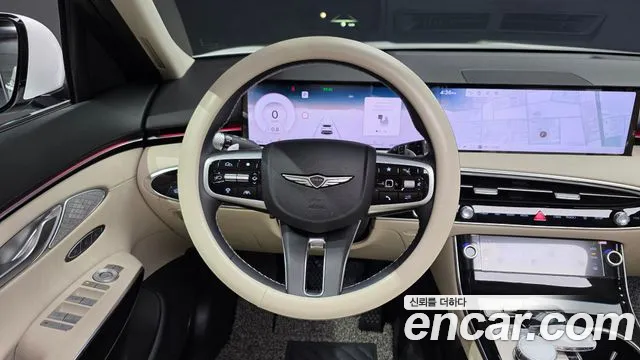 Genesis GV70 — Фото автомобиля 13