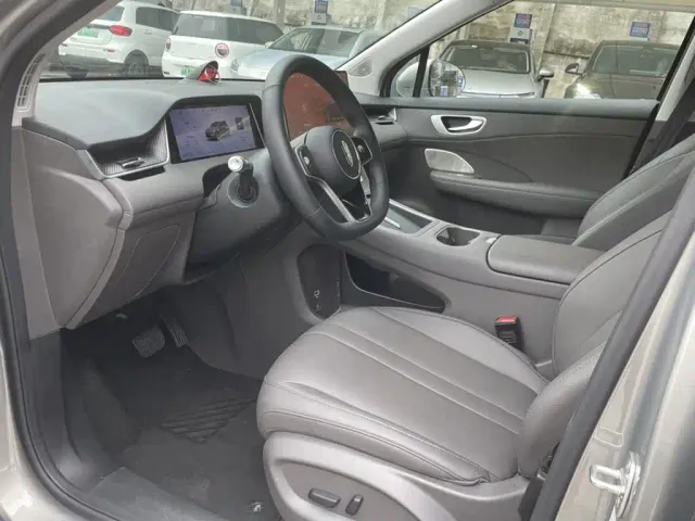 Shangjie SUV — Фото автомобиля 6