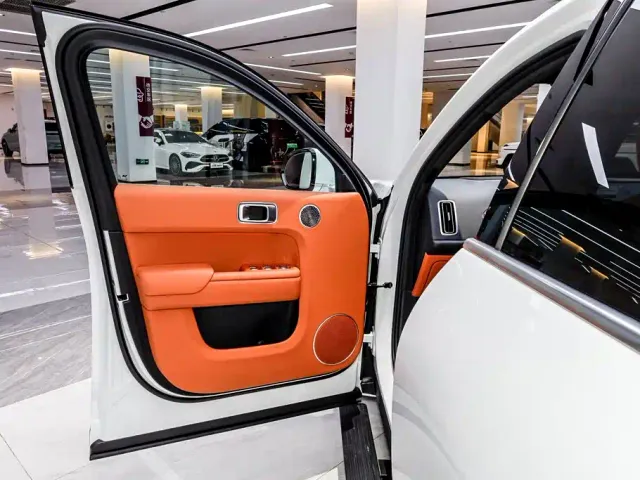 Li Auto L7 — Фото автомобиля 9