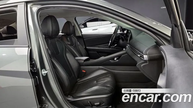 Hyundai AVANTE — Фото автомобиля 10