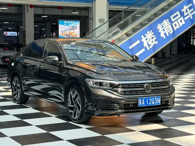 Volkswagen Sagitar — Фото автомобиля 3