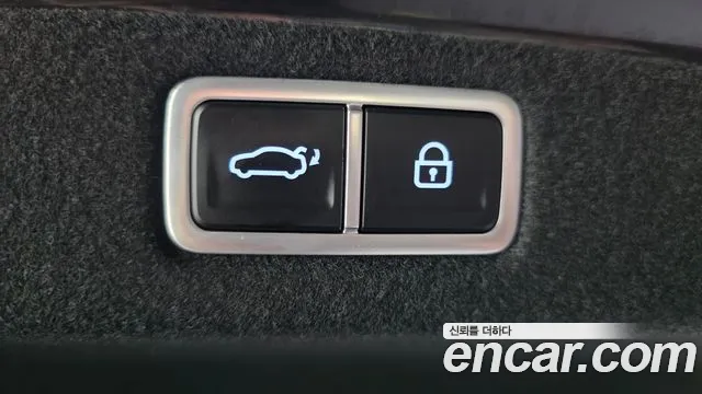 Hyundai Grandeur GN7 — Фото автомобиля 20