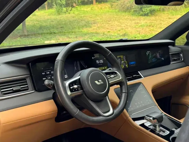 Li Auto ONE — Фото автомобиля 8