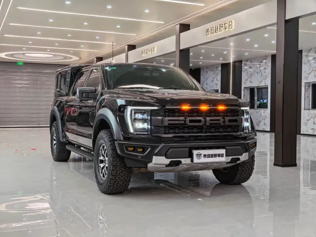 Фотография автомобиля — Ford F-150 Raptor