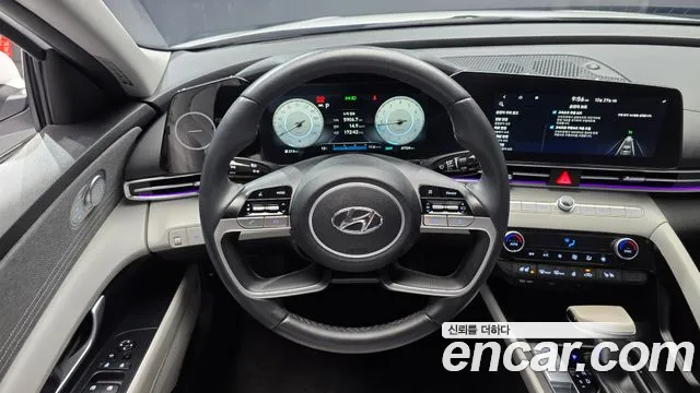 Hyundai Avante CN7 — Фото автомобиля 19
