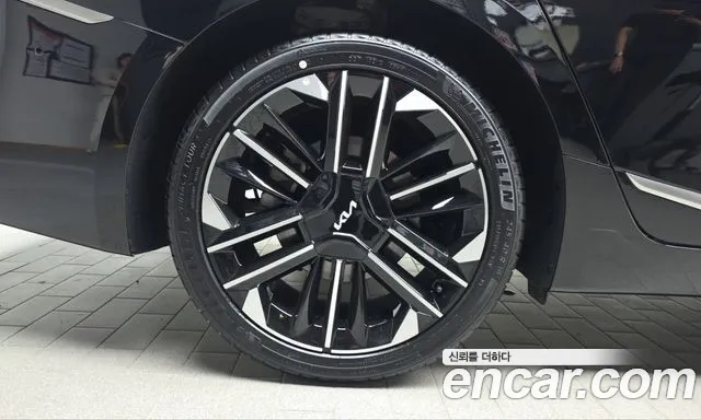 Kia K8 (New) Hybrid — Фото автомобиля 5