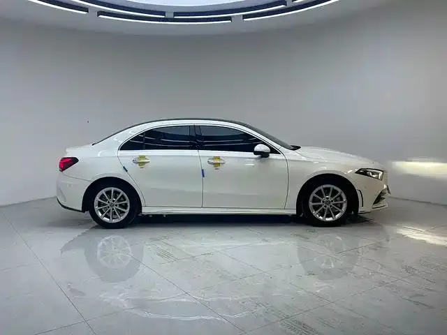 Mercedes-Benz A-Class — Фото автомобиля 8