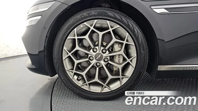 Genesis G80 RG3 — Фото автомобиля 5
