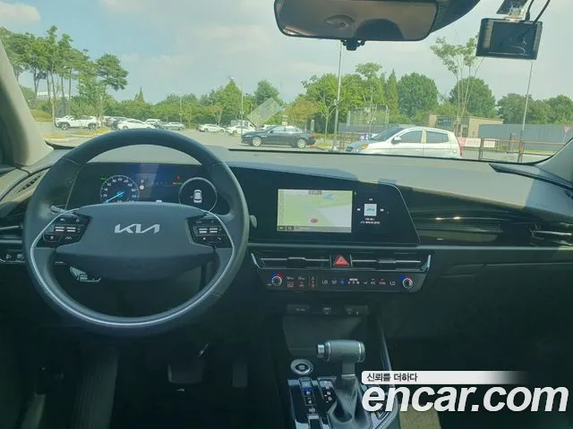 Kia Niro The All New Niro Prestige — Фото автомобиля 10