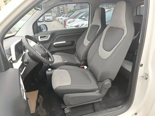 Wuling Hongguang Mini EV — Фото автомобиля 14