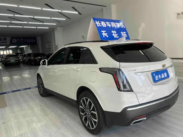 Cadillac XT5 — Фото автомобиля 7