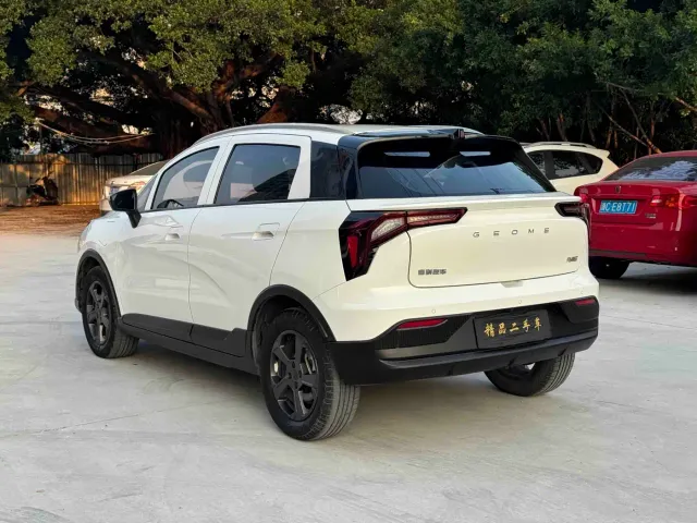 Geely Geometry E Firefly — Фото автомобиля 7