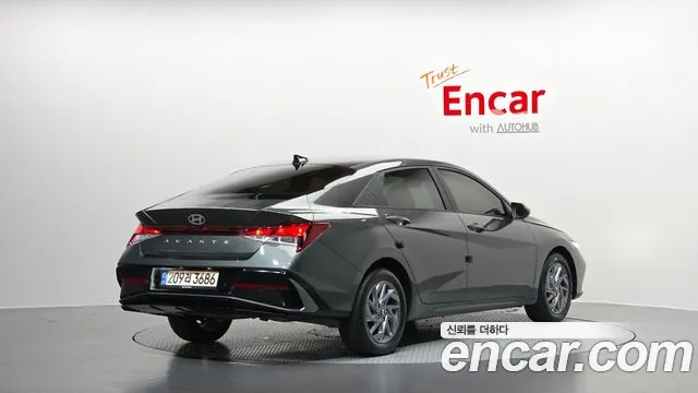 Hyundai AVANTE Новый Avante (CN7) — Фото автомобиля 2