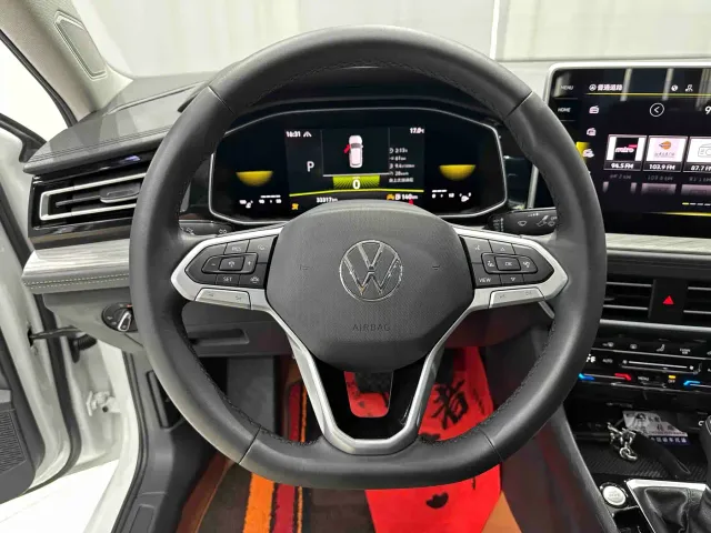 Volkswagen Sagitar — Фото автомобиля 11
