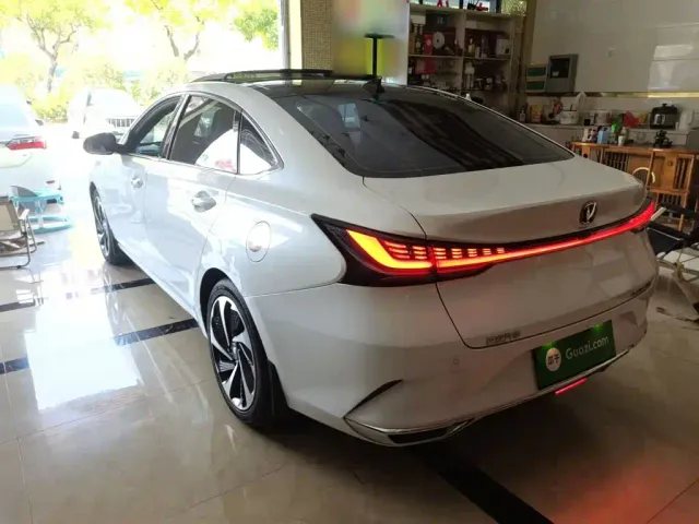 Changan Raeton Plus — Фото автомобиля 22