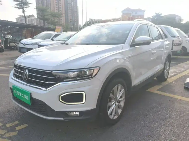Фотография автомобиля — Volkswagen T-Roc