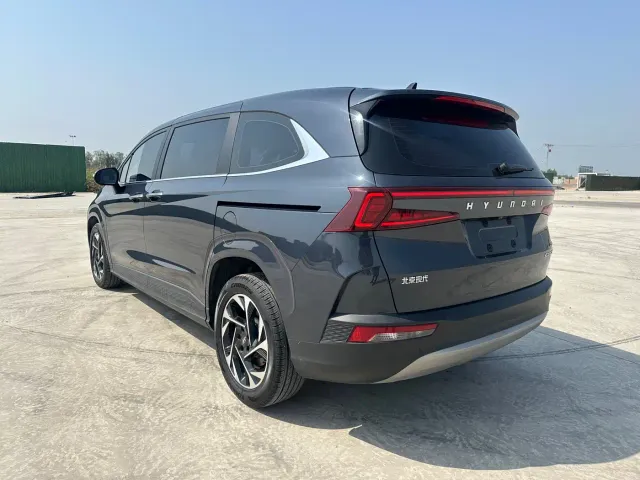 Hyundai Custo — Фото автомобиля 7