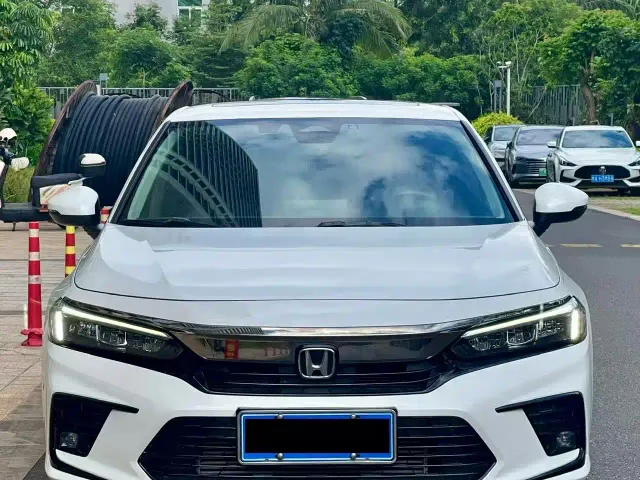 Honda Civic — Фото автомобиля 2