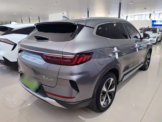 BYD Song PLUS — Фото автомобиля 6