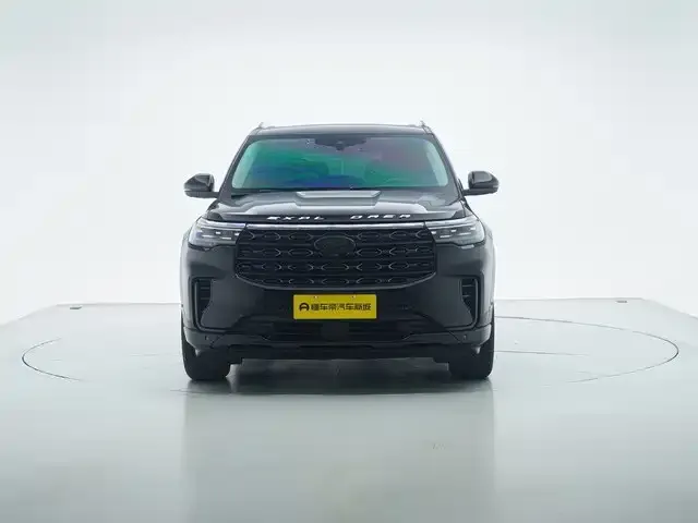 Ford Explorer — Фото автомобиля 2