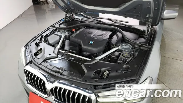 BMW 5-Series — Фото автомобиля 6