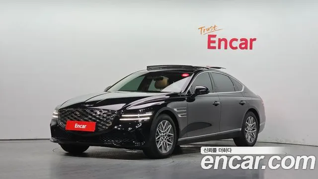Фотография автомобиля — Genesis G80 RG3