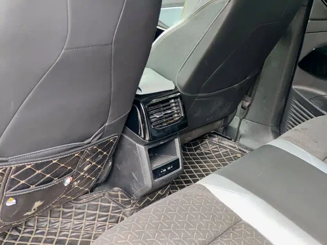 Volkswagen Volkswagen ID.4 X 2021 Pro Ultimate Long Range Edition — Фото автомобиля 9