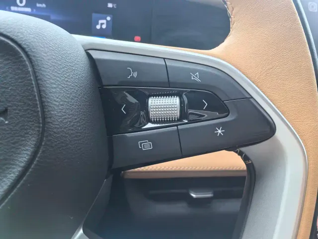 Geely Galaxy L7 — Фото автомобиля 18