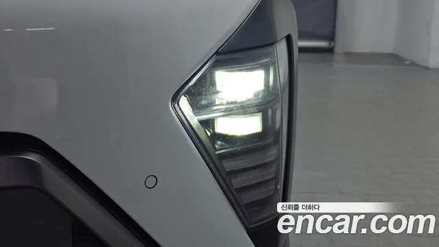 Hyundai Kona SX2 — Фото автомобиля 7