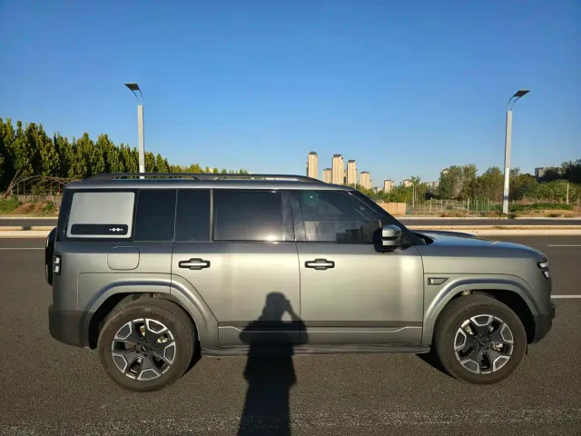 BYD FangChengBao Titanium 7 — Фото автомобиля 9