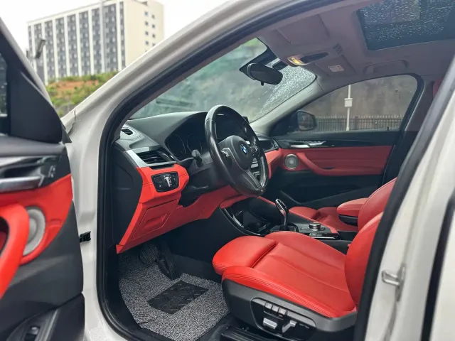 BMW X2 — Фото автомобиля 4