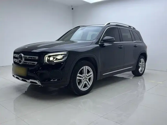Фотография автомобиля — Mercedes-Benz GLB-Class