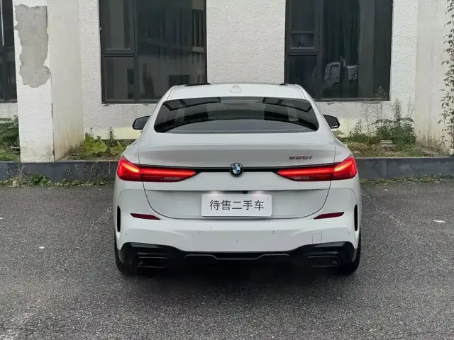 BMW BMW 2 Series (Import) 2023 225i 4-Door Coupe M Sport Package — Фото автомобиля 11