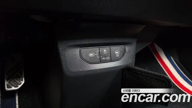 Kia EV6 New — Фото автомобиля 16