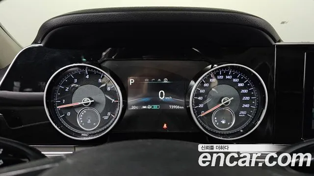 Hyundai Grandeur New — Фото автомобиля 11