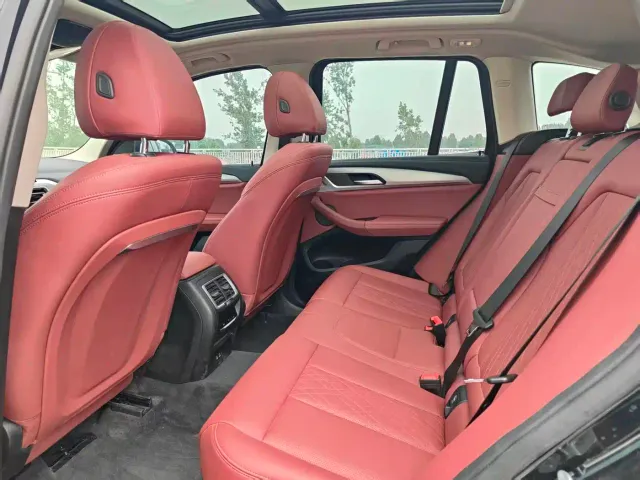 BMW BMW iX3 2023 Pioneer Type — Фото автомобиля 6