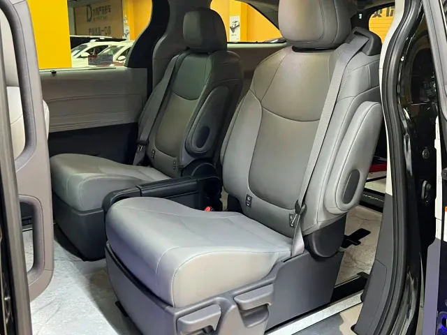 Toyota Granvia — Фото автомобиля 6
