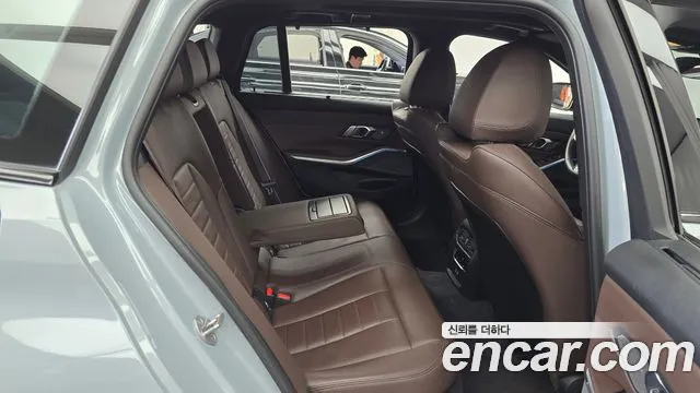 BMW 3-Series 3 серия (G20) M340i xDrive Touring Pro — Фото автомобиля 9