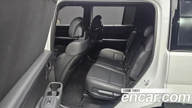 Hyundai Santafe — Фото автомобиля 12