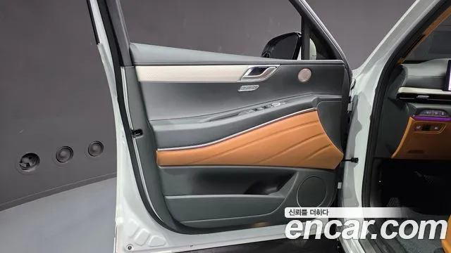 Genesis GV80 — Фото автомобиля 13