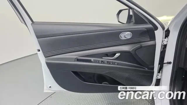 Hyundai Avante — Фото автомобиля 13