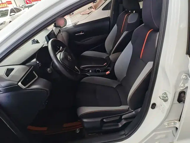Toyota Corolla — Фото автомобиля 14