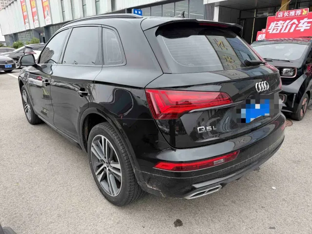 Audi Q5L — Фото автомобиля 8
