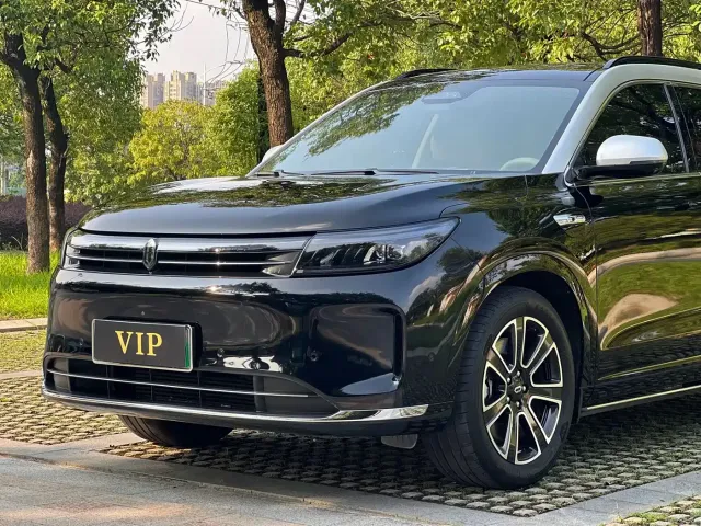 Aito M7 — Фото автомобиля 10